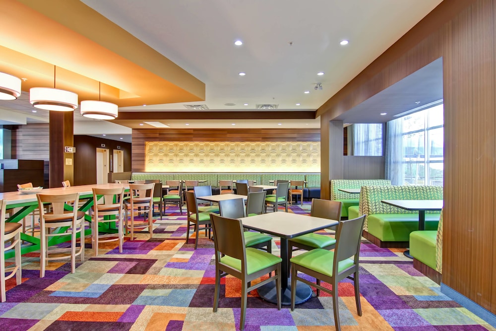 fairfield inn and suites by marriott kamloops