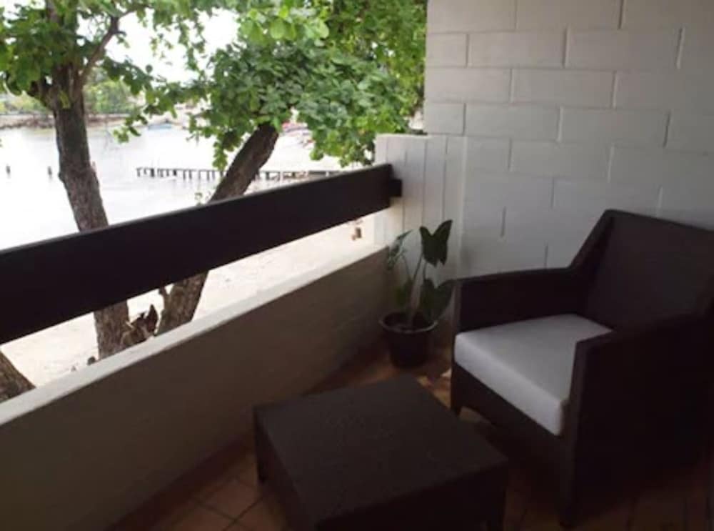 solomon kitano mendana hotel