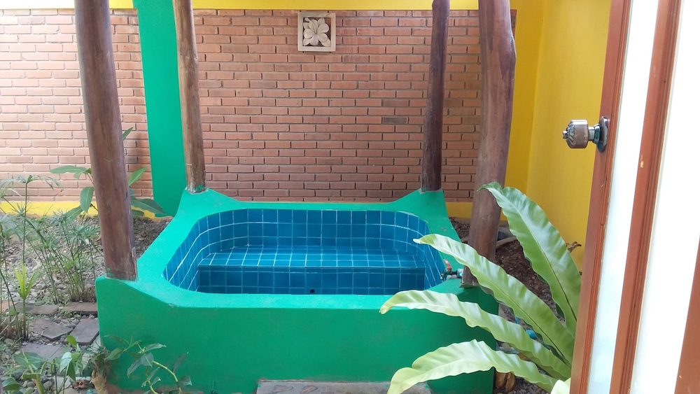 aroma pai hotel and spa