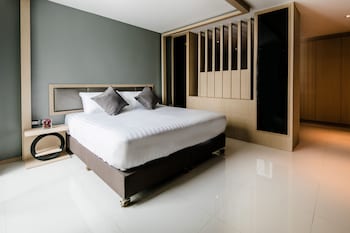 three sukhumvit hotel