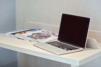 three sukhumvit hotel