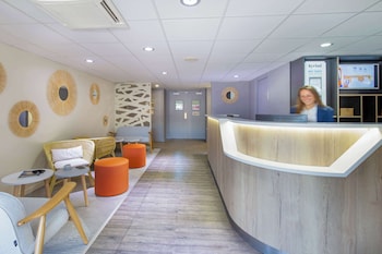 kyriad marseille gemenos