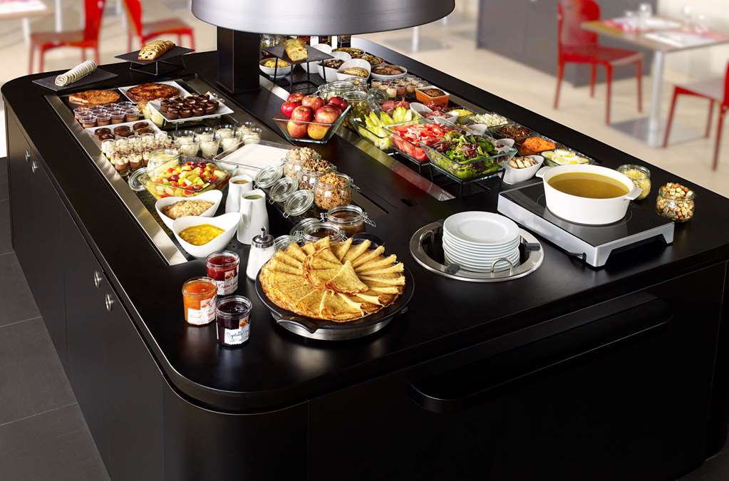 kyriad direct marseille est la valentine