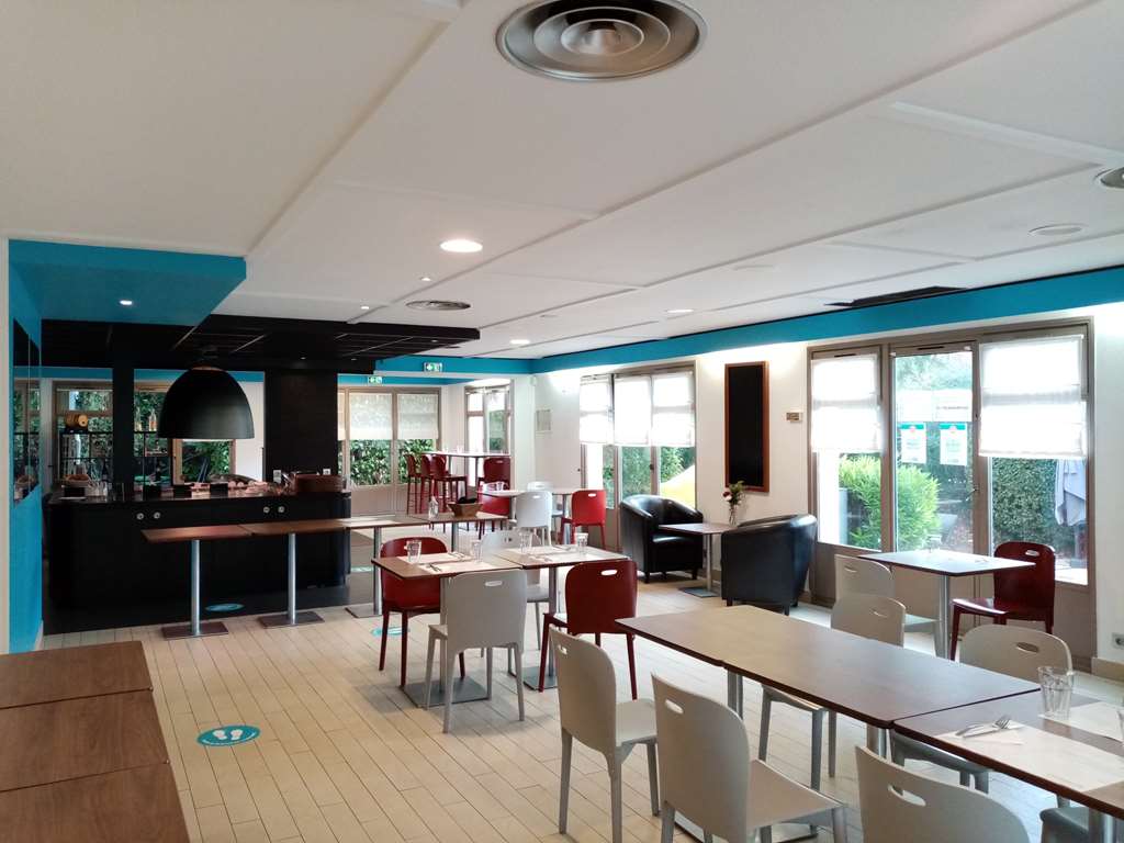 kyriad direct marseille est la valentine