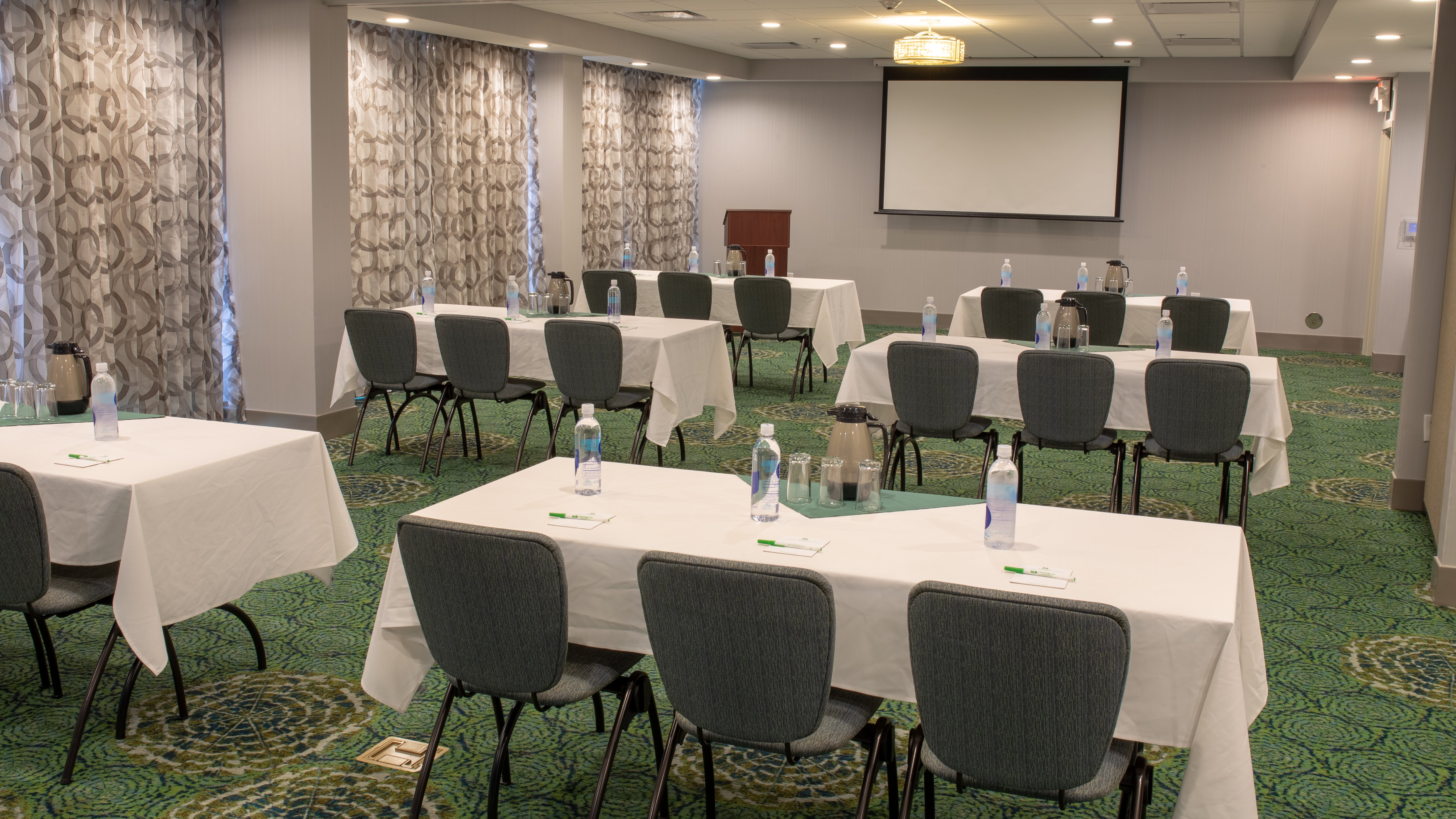 holiday inn knoxville n merchant drive by ihg