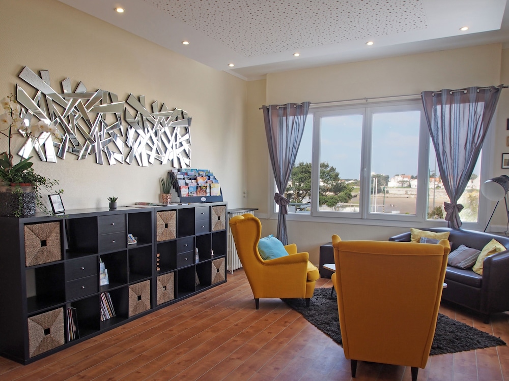 hotel belle vue royan