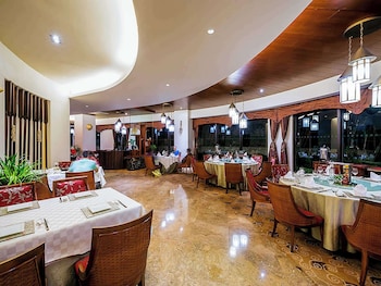 pullman sanya yalong bay villas and resort