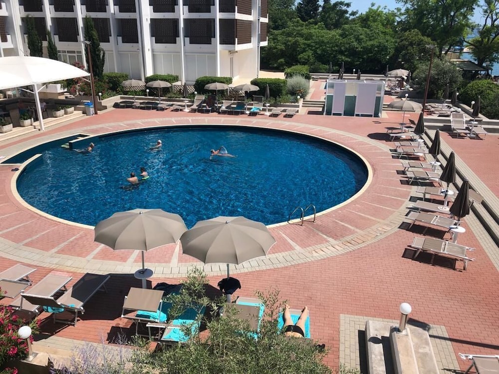 Hotel Kolovare,Zadar>>Pag Island,4 star