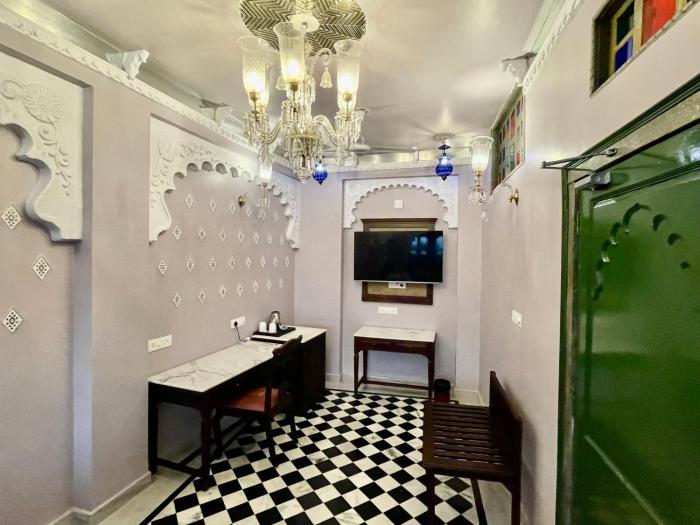 sheeshmahal by oladar