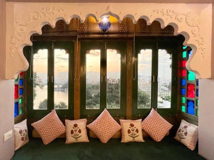 sheeshmahal by oladar