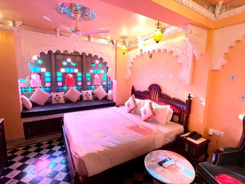 sheeshmahal by oladar