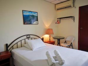 hotel armonia hostal