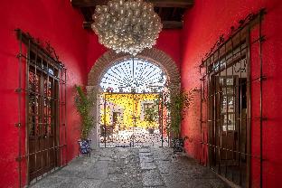 collection o al otro lado del rio puebla