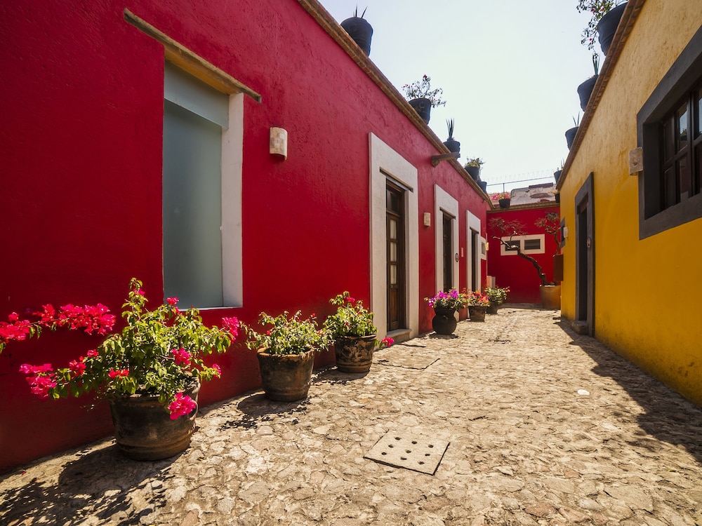 collection o al otro lado del rio puebla