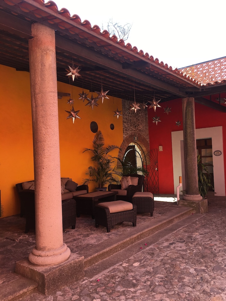 collection o al otro lado del rio puebla