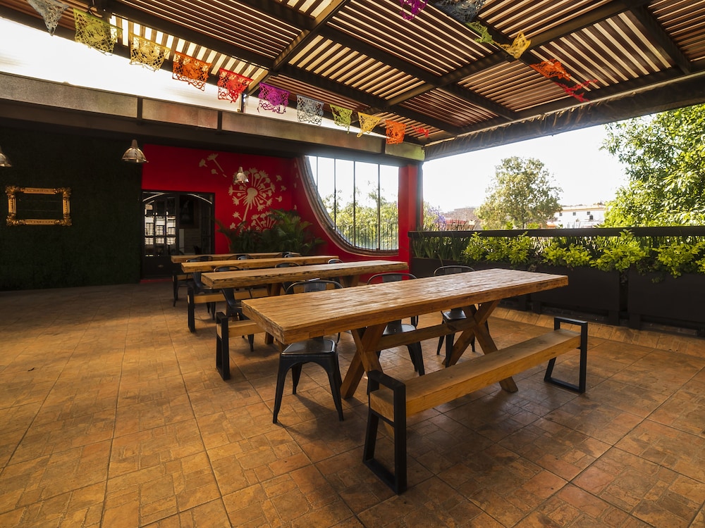 collection o al otro lado del rio puebla