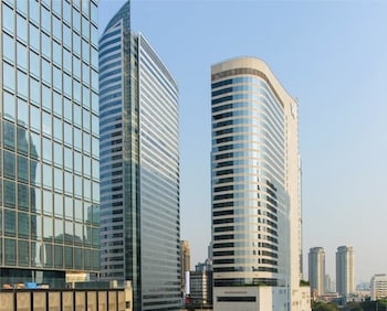 sabai sathorn