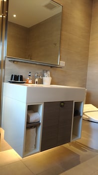 cityinn hotel plus fuxing n rd branch