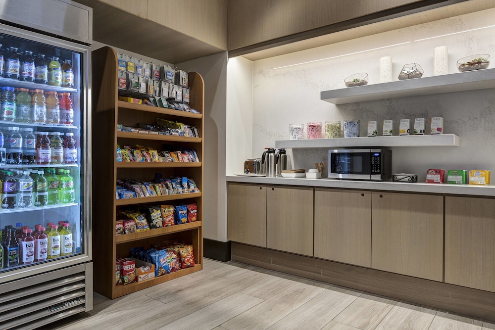 new york laguardia airport marriott