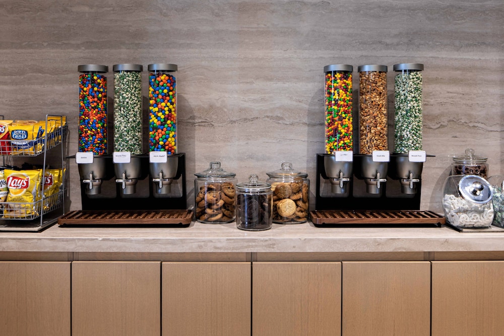 new york laguardia airport marriott