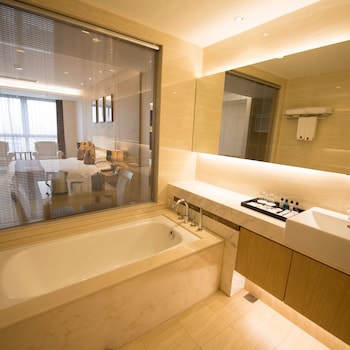 suzhou sun plaza hotel