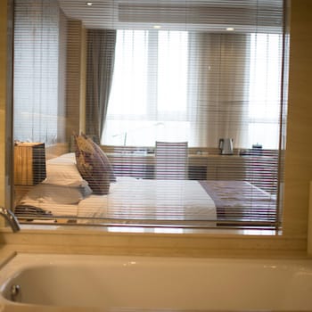 suzhou sun plaza hotel