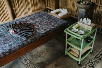 aloka bahari villas