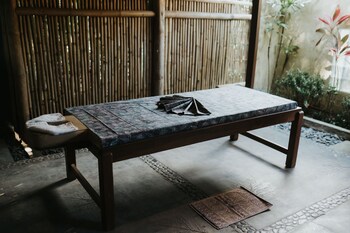 aloka bahari villas