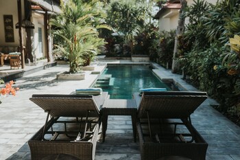 aloka bahari villas