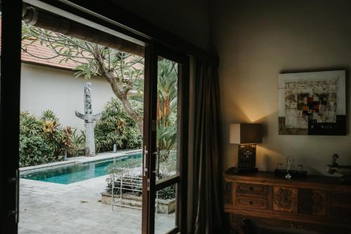 aloka bahari villas