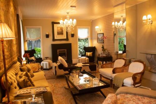 Casa Regaleira Hotel Boutique,Campos Do Jordão>>Campos Do Jordao,5 star