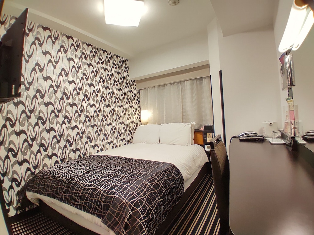 apa hotel nagatacho hanzomon ekimae