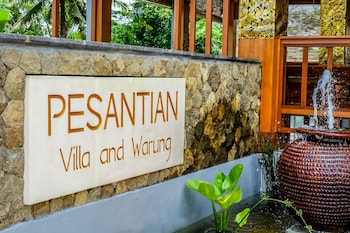 pesantian villa and warung