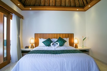 pesantian villa and warung