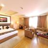 hotel mirage regency