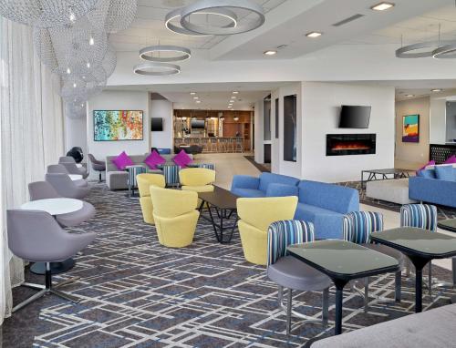 doubletree by hilton edmonton downtown