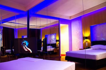 olympic hotel adults only