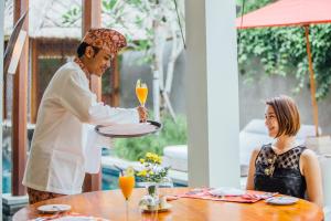 Anapuri Villas,Denpasar>>Bali,5 star