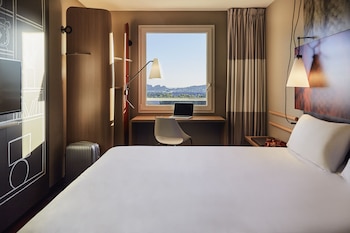 ibis la ciotat