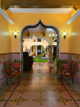 hotel montejo