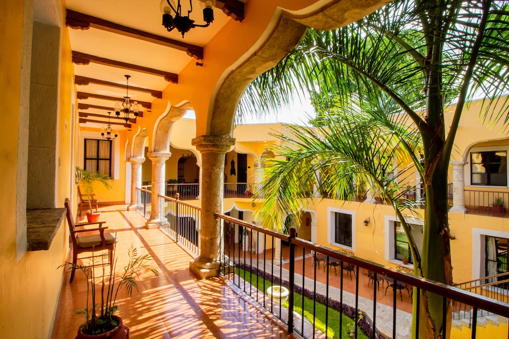 hotel montejo
