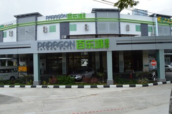 Paragon Lutong Hotel,Marudi>>Lutong,3 star