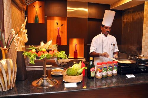 gokulam park sabari omr hotel