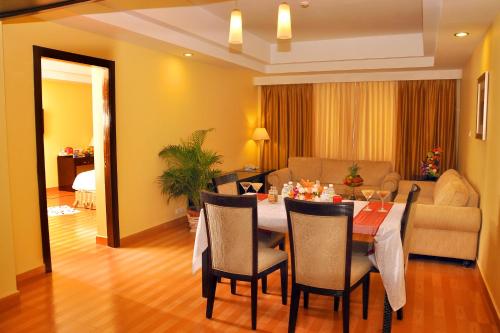 gokulam park sabari omr hotel