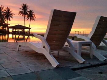 Palm Beach Resort & Spa,Labuan Federal Territory>>Labuan,4 star