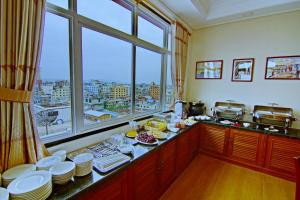 royal pearl hotel