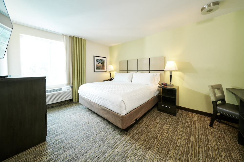 candlewood suites lafayette by ihg