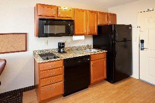 candlewood suites lafayette by ihg