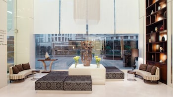 holiday inn mumbai international airport an ihg hotel
