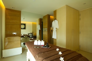 holiday inn mumbai international airport an ihg hotel
